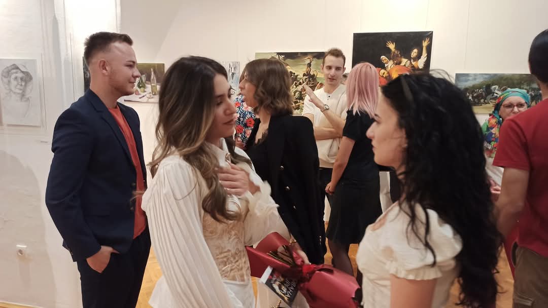 Galerija KC Šapca - izložba nagrađenih maturanata    [×]